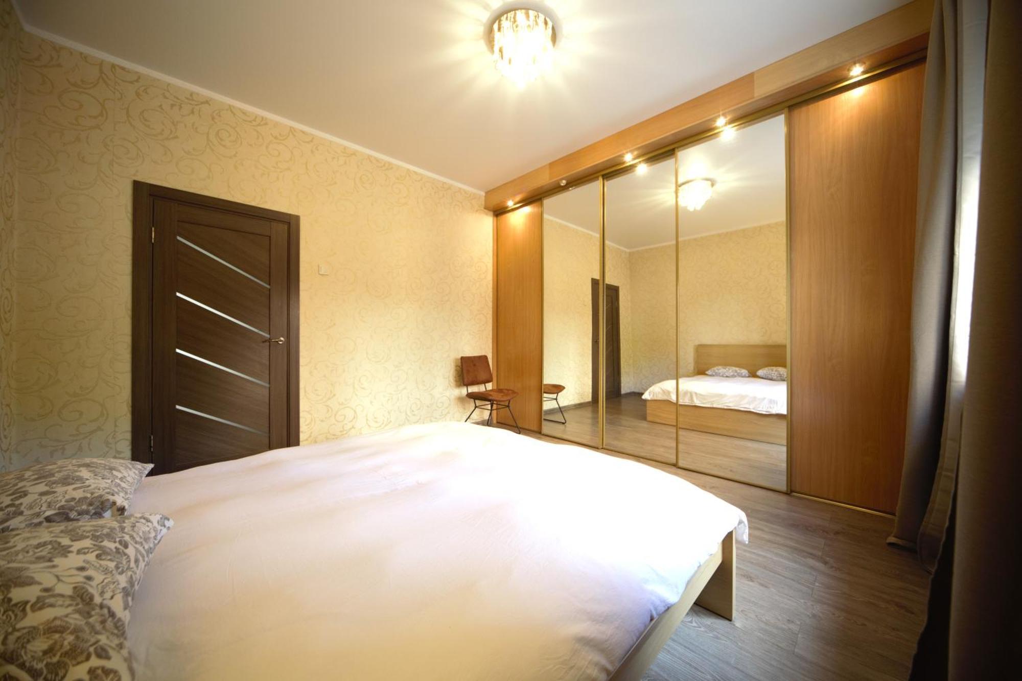 Three Bedroom Apartment Old Town Riga Esterno foto
